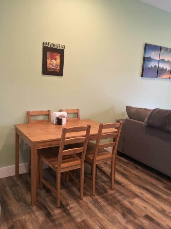 Brookside Cottages Уэйнсвилл Экстерьер фото