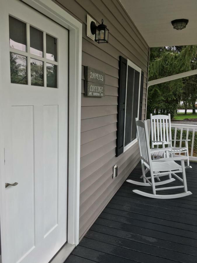 Brookside Cottages Уэйнсвилл Экстерьер фото