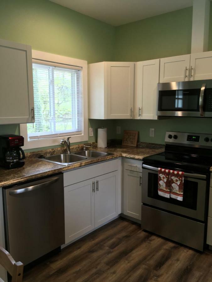 Brookside Cottages Уэйнсвилл Экстерьер фото
